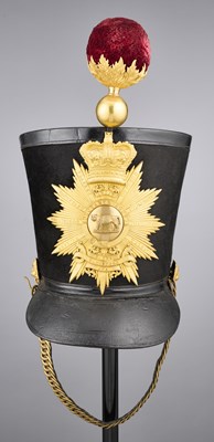 Lot 237 - AN OFFICER’S ALBERT SHAKO OF THE INDIAN ARMY, CIRCA 1840-55