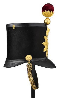 Lot 237 - AN OFFICER’S ALBERT SHAKO OF THE INDIAN ARMY, CIRCA 1840-55