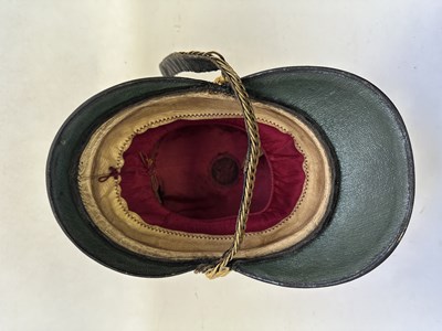 Lot 237 - AN OFFICER’S ALBERT SHAKO OF THE INDIAN ARMY, CIRCA 1840-55