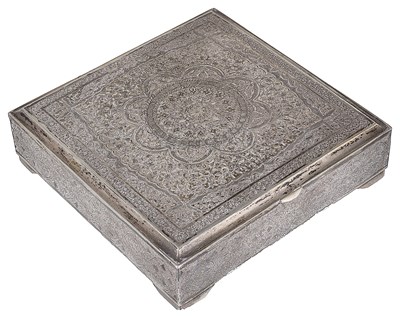 Lot 328 - A PERSIAN SILVER BOX