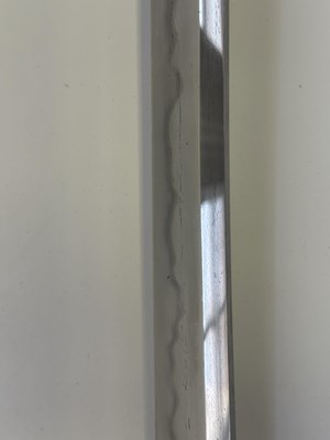 Lot 1 - A JAPANESE SWORD, SIGNED FUJIWARA NO HIROTAKA, EARLY EDO PERIOD