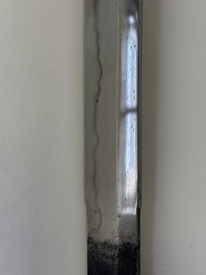 Lot 1 - A JAPANESE SWORD, SIGNED FUJIWARA NO HIROTAKA, EARLY EDO PERIOD