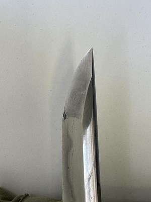 Lot 1 - A JAPANESE SWORD, SIGNED FUJIWARA NO HIROTAKA, EARLY EDO PERIOD