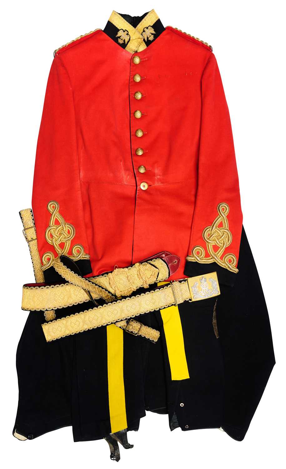 Lot 639 - AN OFFICER'S FULL DRESS UNIFORM AND ACCOUTREMENTS OF THE 1ST ROYAL DRAGOONS