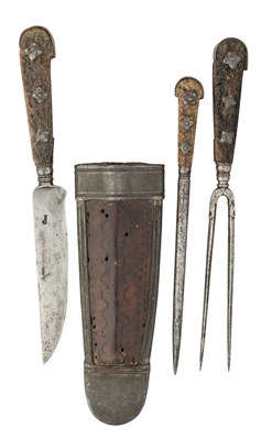 Lot 238 - A GERMAN SMALL HUNTING TROUSSE, MID-18TH CENTURY