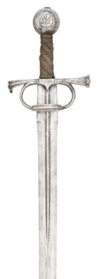 Lot 24 - A SOUTH EUROPEAN BROADSWORD, CIRCA 1500-20, POSSIBLY SPANISH