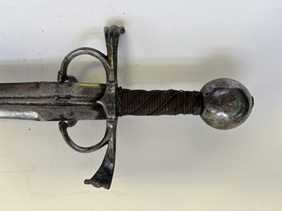 Lot 24 - A SOUTH EUROPEAN BROADSWORD, CIRCA 1500-20, POSSIBLY SPANISH