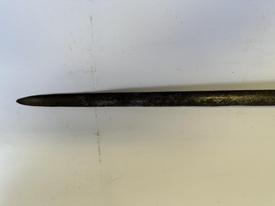 Lot 27 - A NORTH ITALIAN BROADSWORD, LATE 16TH/EARLY 17TH CENTURY, POSSIBLY VENETIAN