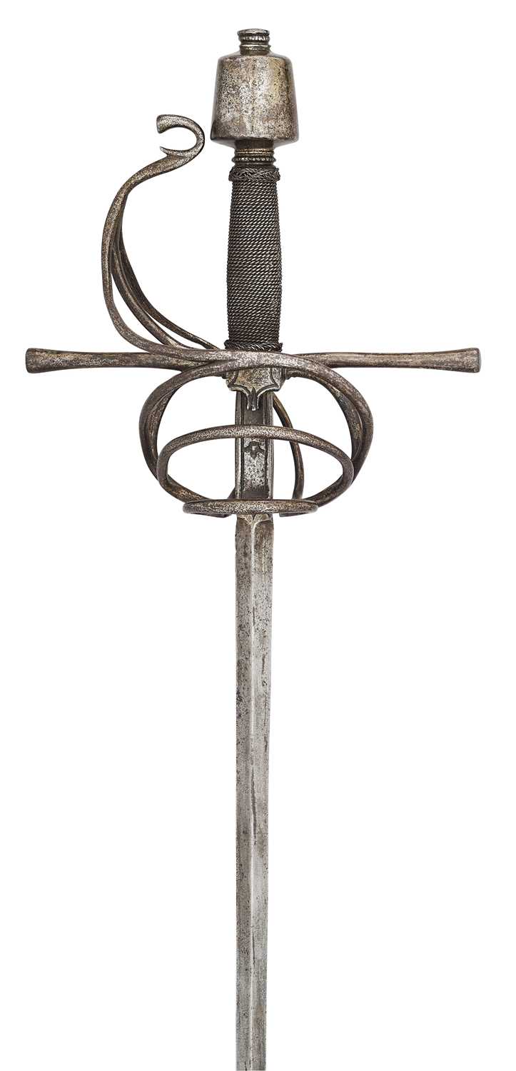 Lot 43 - A NORTH EUROPEAN RAPIER, CIRCA 1620, PROBABLY GERMAN
