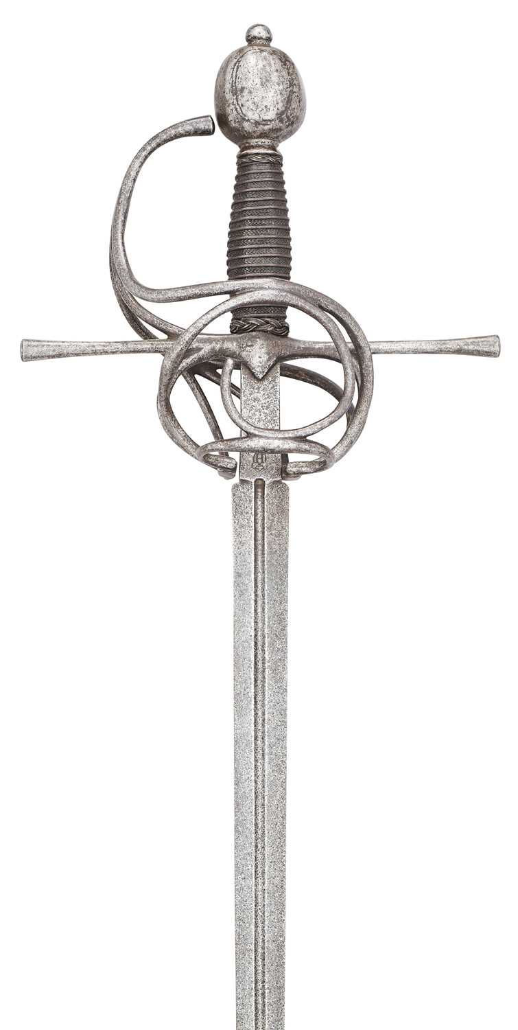 Lot 41 - A NORTH EUROPEAN RAPIER, CIRCA 1610, PROBABLY GERMAN