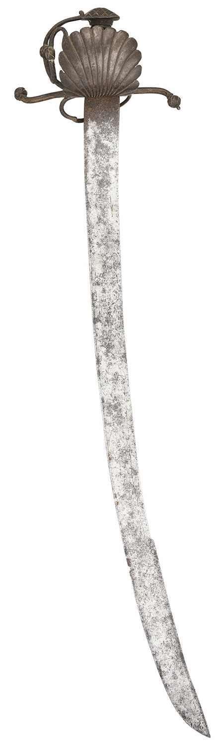 Lot 32 - A GERMAN MILITARY SWORD, LATE 16TH CENTURY