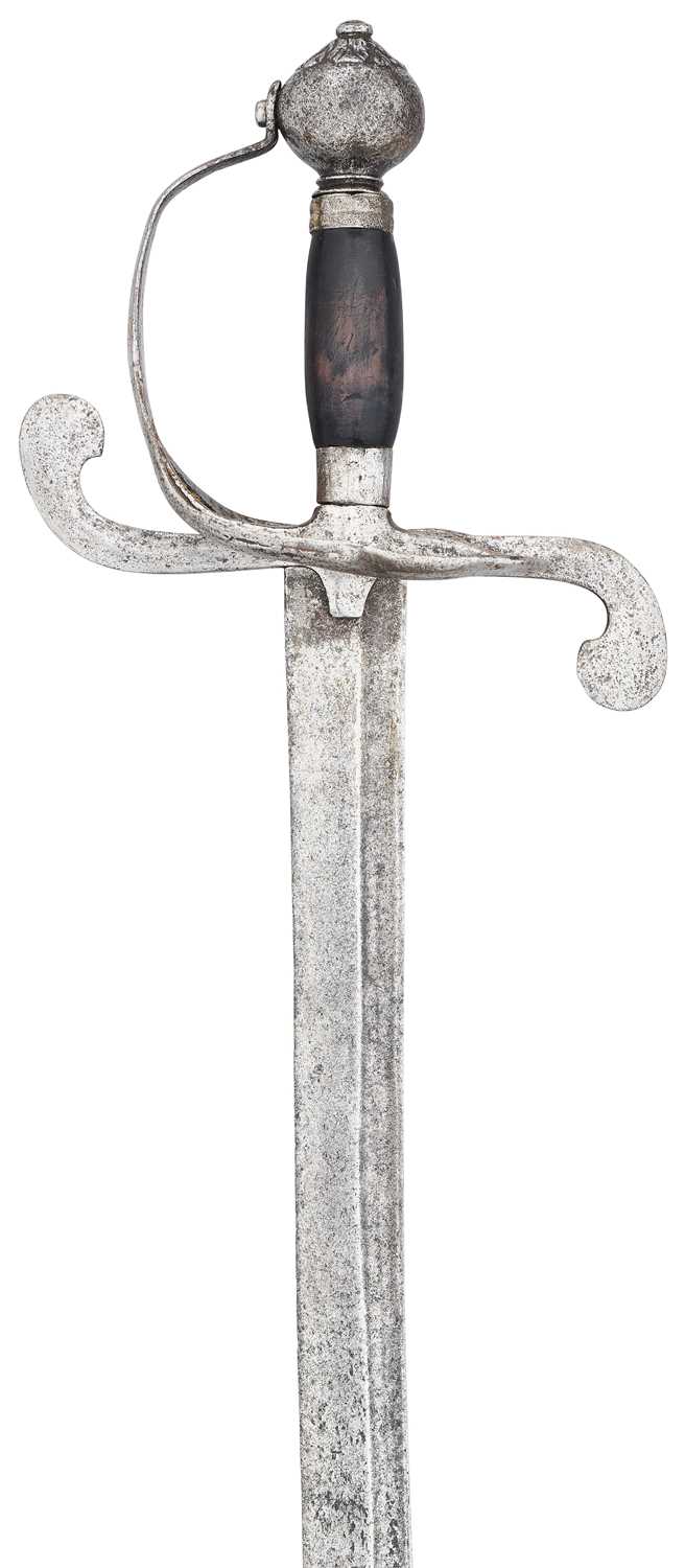 Lot 39 - A NORTH EUROPEAN MILITARY SWORD, CIRCA 1620