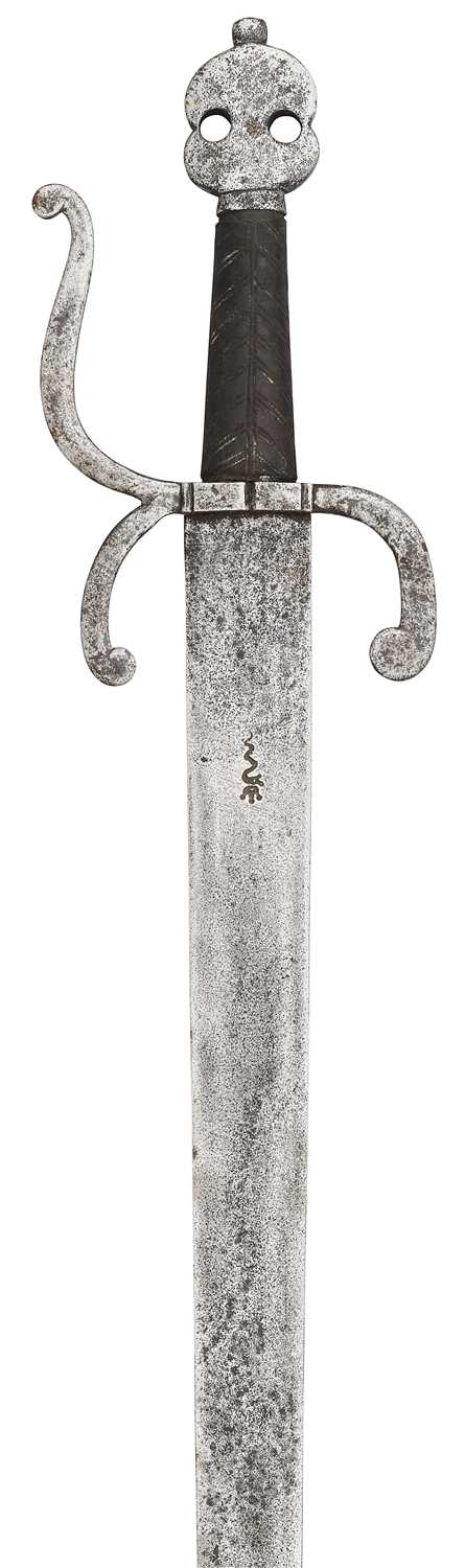 Lot 37 - AN AUSTRIAN INFANTRY SWORD, CIRCA 1600