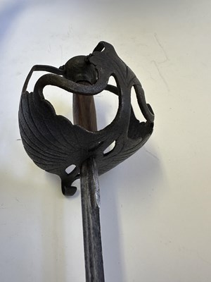 Lot 48 - AN ENGLISH PROTO MORTUARY SWORD CIRCA 1630-40