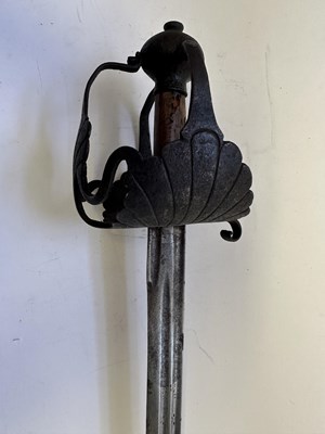 Lot 48 - AN ENGLISH PROTO MORTUARY SWORD CIRCA 1630-40