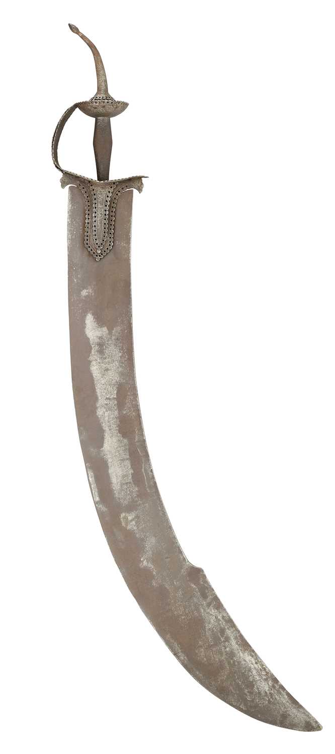 Lot 8 - A MASSIVE INDIAN PROCESSIONAL HEADMAN’S SWORD (TEGHA), 18TH/19TH CENTURY