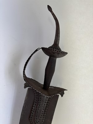 Lot 8 - A MASSIVE INDIAN PROCESSIONAL HEADMAN’S SWORD (TEGHA), 18TH/19TH CENTURY