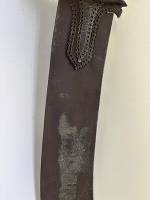 Lot 8 - A MASSIVE INDIAN PROCESSIONAL HEADMAN’S SWORD (TEGHA), 18TH/19TH CENTURY
