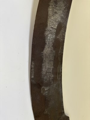 Lot 8 - A MASSIVE INDIAN PROCESSIONAL HEADMAN’S SWORD (TEGHA), 18TH/19TH CENTURY