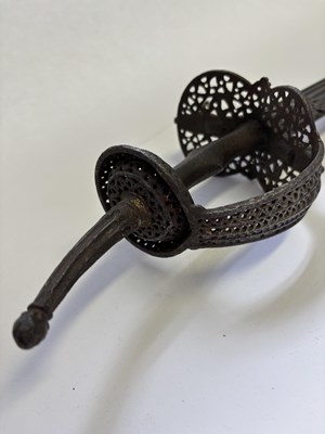 Lot 11 - AN INDIAN FIRANGI, 17TH CENTURY