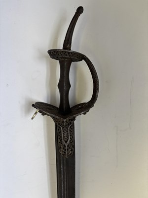 Lot 11 - AN INDIAN FIRANGI, 17TH CENTURY