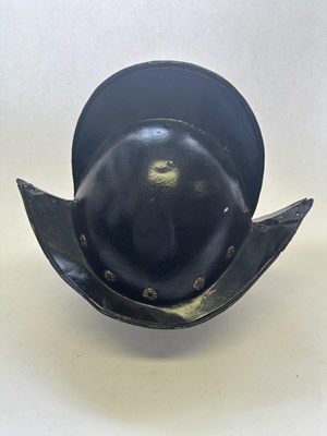 Lot 79 - A GERMAN COMB MORION, EARLY 17TH CENTURY