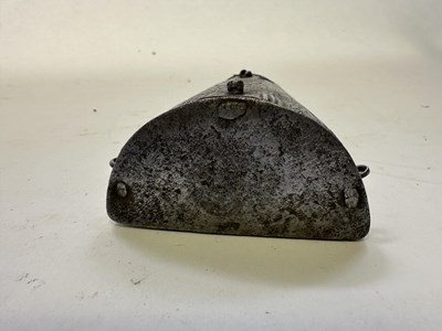 Lot 84 - AN ITALIAN PRIMING-FLASK FORMED ENTIRELY OF STEEL, LAST QUARTER OF THE 16TH CENTURY