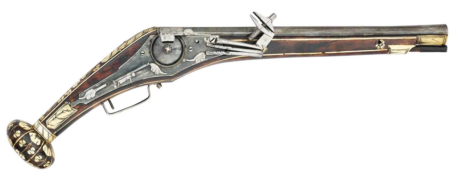 Lot 100 - A RARE SOUTH GERMAN 40 BORE WHEEL-LOCK BELT PISTOL (PUFFER), CIRCA 1580-90