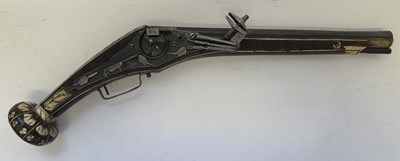 Lot 100 - A RARE SOUTH GERMAN 40 BORE WHEEL-LOCK BELT PISTOL (PUFFER), CIRCA 1580-90