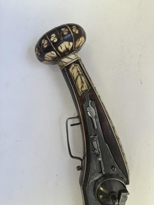 Lot 100 - A RARE SOUTH GERMAN 40 BORE WHEEL-LOCK BELT PISTOL (PUFFER), CIRCA 1580-90
