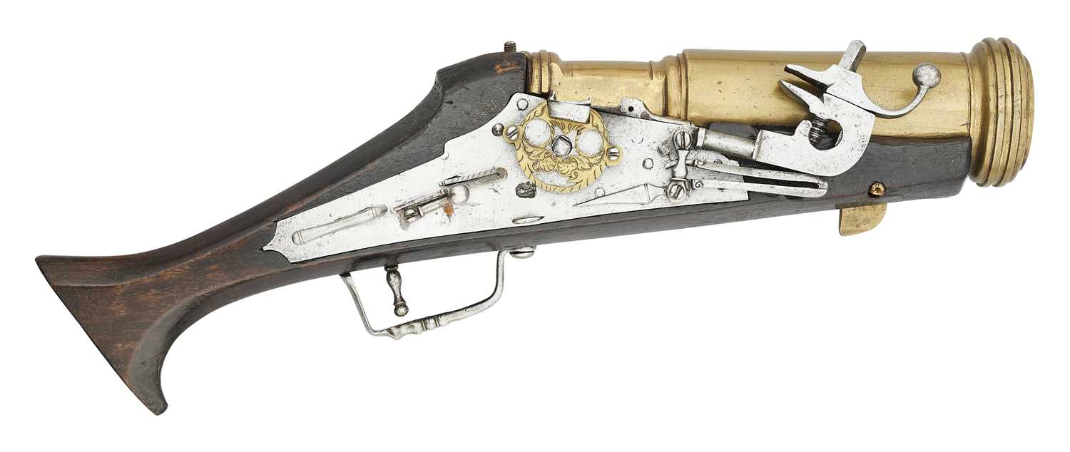 Lot 99 - A RARE GERMAN WHEEL-LOCK PYROTECHNIC PISTOL, CIRCA 1580