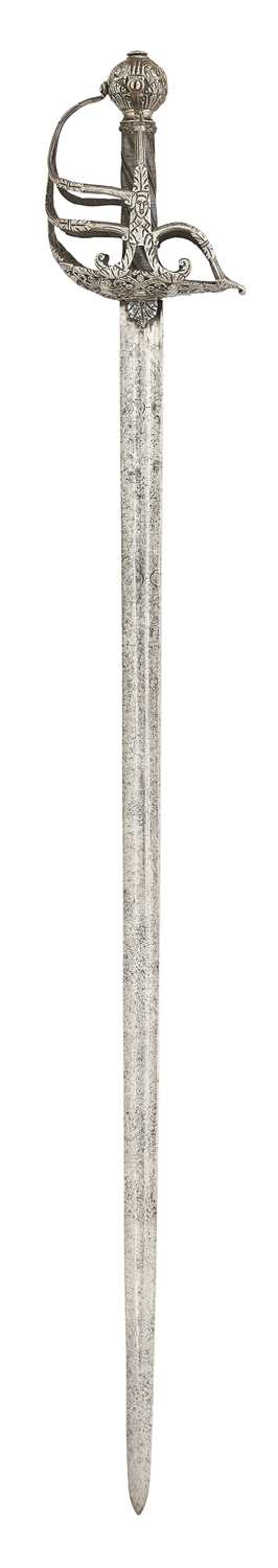 Lot 135 - A FINE ENGLISH 'MORTUARY' HILTED BACKSWORD,