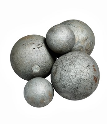 Lot 630 - FIVE CANNONBALLS