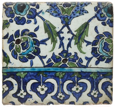 Lot 117 - A DAMASCUS BORDER TILE, OTTOMAN SYRIA, CIRCA 1600