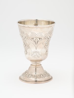 Lot 140 - A VICTORIAN SILVER FOOTED BEAKER, ROBERT HENNELL, LONDON, 1856