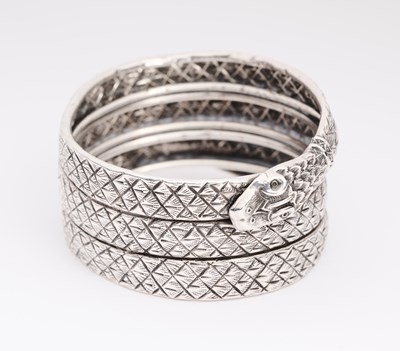 Lot 113 - A VICTORIAN SILVER NOVELTY 'SNAKE' NAPKIN RING, MAPPIN & WEBB, BIRMINGHAM, 1888