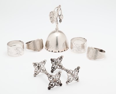 Lot 104 - A GROUP OF VICTORIAN SILVER FOR THE DINING TABLE