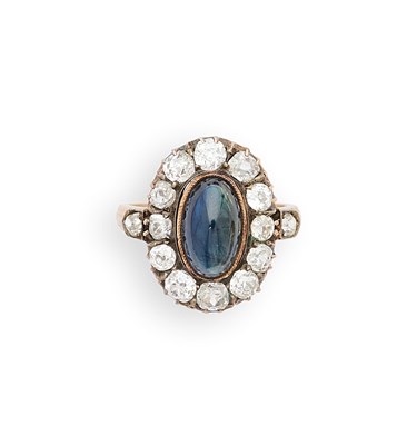 Lot 351 - SAPPHIRE AND DIAMOND CLUSTER RING, 1890s