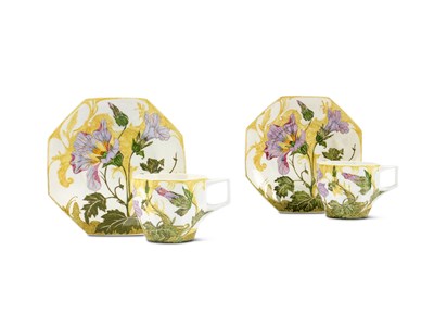 Lot 71 - A CASED PAIR OF ROZENBURG (NV HAAGSCHE PLATEELBAKKERIJ ROZENBURG) CUPS AND SAUCERS, 1909-10