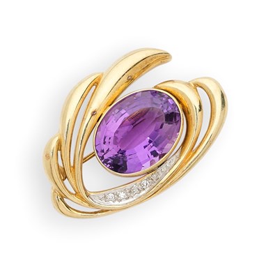 Lot 419 - AMETHYST AND DIAMOND BROOCH, 1960s