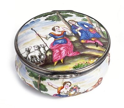 Lot 461 - A GERMAN ENAMEL SNUFF BOX