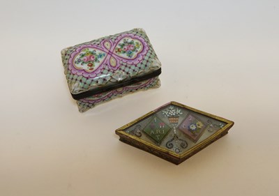 Lot 468 - A GLASS AND CARD BOX & COVER