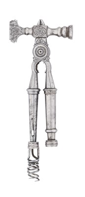 Lot 17 - A FINE CONTINENTAL SPORTSMAN’S COMBINATION TOOL, LATE 17TH/ 18TH CENTURY