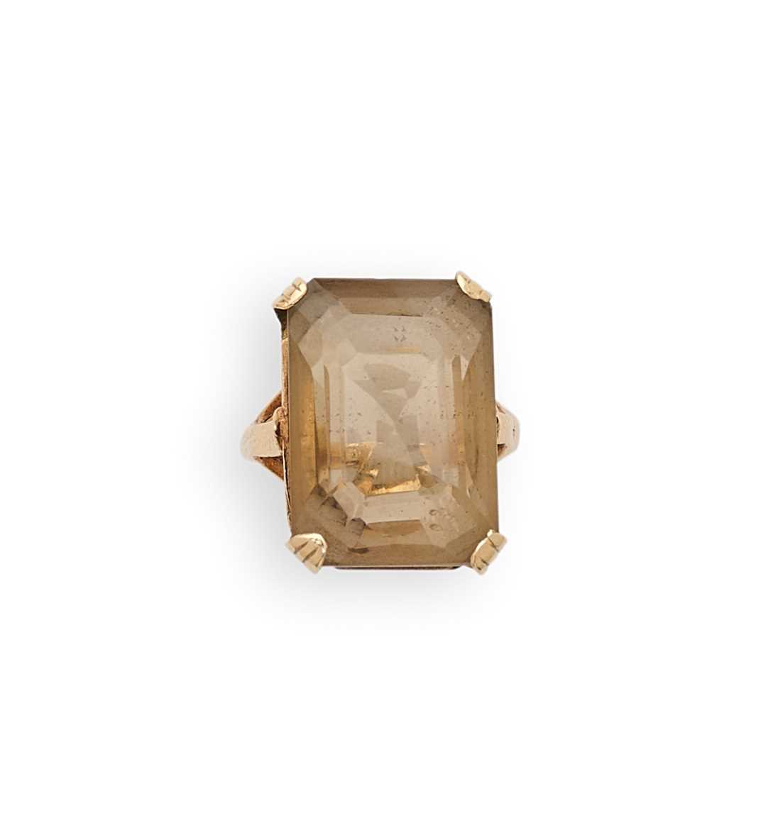 Lot 327 - SMOKEY QUARTZ PAIR OF PENDENT EARRINGS AND RING, 1960s