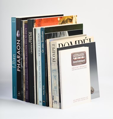 Lot 376 - SIXTEEN BOOKS AND CATALOGUES ON ANTIQUITIES