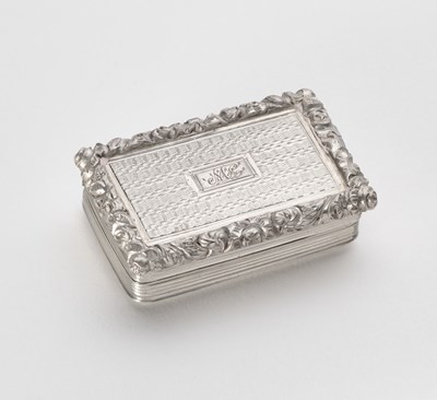 Lot 57 - A GEORGE IV SILVER VINAIGRETTE, WILLIAM SIMPSON, BIRMINGHAM, 1828