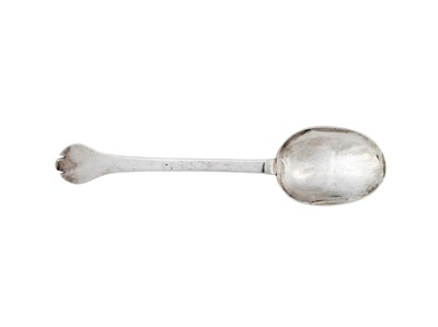 Lot 203 - A WILLIAM AND MARY SILVER TREFID SPOON, WILLIAM MATHEW, LONDON 1689