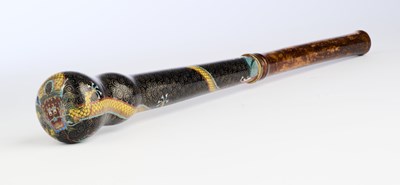 Lot 505 - A CHINESE CLOISONNE ENAMEL 'DRAGON' PARASOL HANDLE, CIRCA 1900