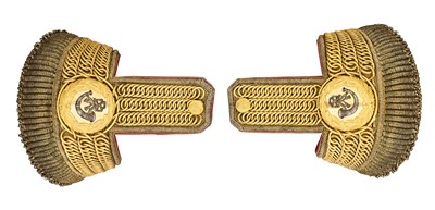 Lot 197 - A FINE CASED PAIR OF LIGHT INFANTRY OFFICER'S WINGS OF THE 44TH (EAST ESSEX) REGIMENT