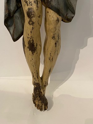 Lot 32 - A POLYCHROME WALNUT FRAGMENTARY CORPUS CHRISTI, PROBABLY VALLADOLID SCHOOL, 17TH CENTURY